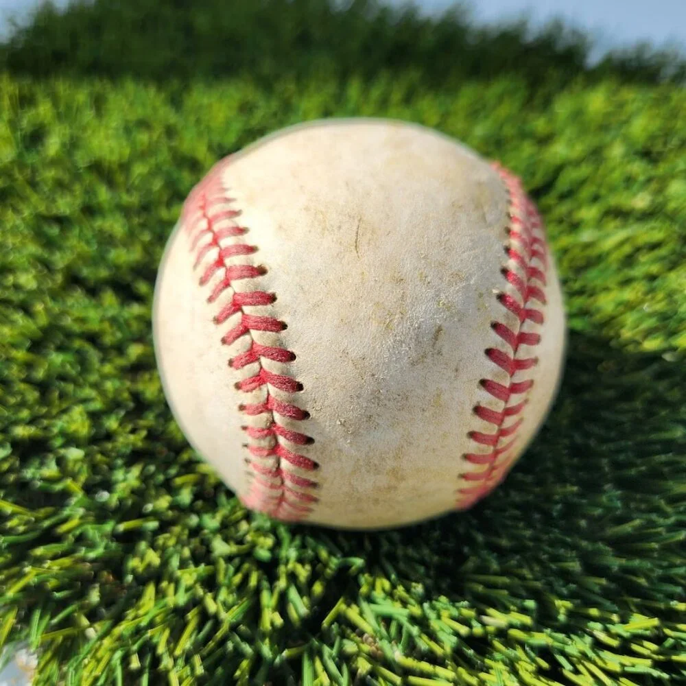 Used Vintage Baseball - Unknown origin Sports Memorabilia Equipment